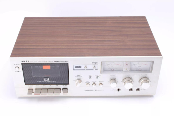 Akai GXC-709D Stereo Cassette Deck - Fair Condition