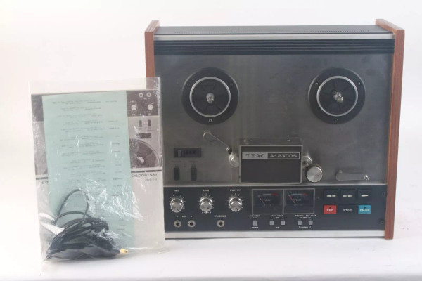 Teac A-2300S Stereo Tape Deck With Power Cord and Manual - AS IS