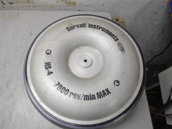 Sorvall HS-4 Centrifuge Rotor W/ 4 00481 Swinging Buckets