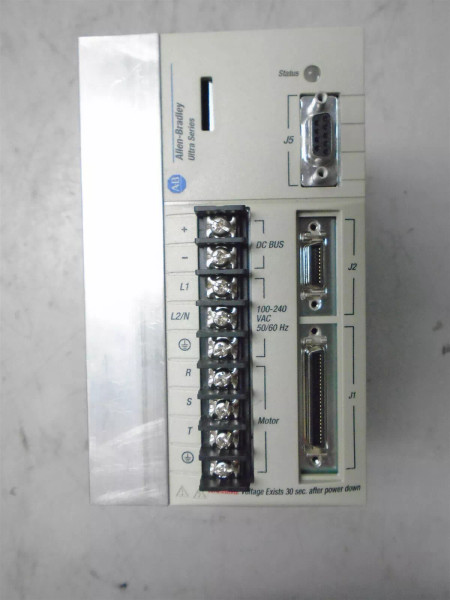 Allen Bradley Servo Drive Model 1398-DDM-009 PN 9101-1532