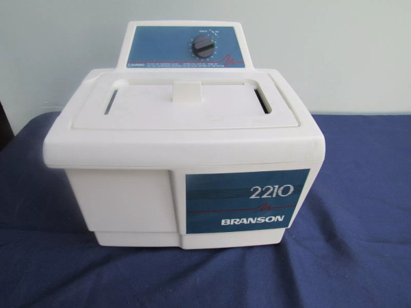 Bransonic Ultrasonic Cleaner 2210R-MT Great condition & guaranteed Branson