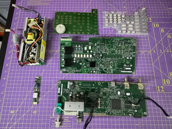 Tektronix AFG3021 Arbitrary / Function Generator PCB set