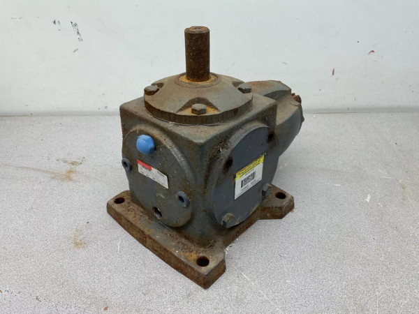 BOSTON GEAR VR-146-P-M5 VR-SERIES SPIRAL BEVEL GEAR REDUCER 1:1-RATIO 1750RPM