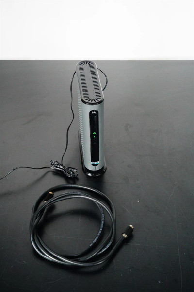 Motorola MB8611 DOCSIS 3.1 Modem - Slightly Used, Fully Operational