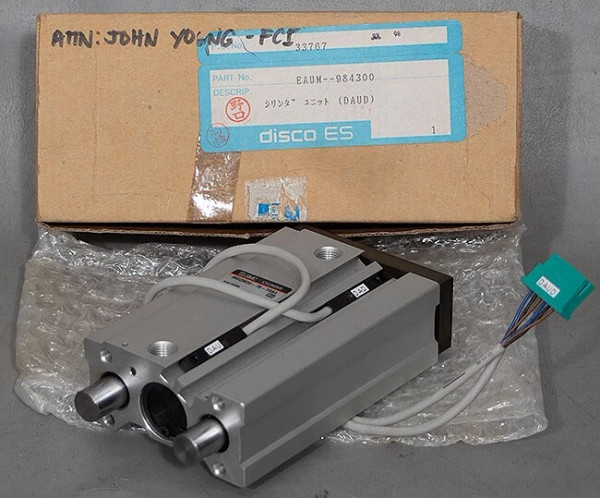 NEW Disco EAUM-984300/SMC MGQM20-75-Y59A Guided Cylinder Actuator Unit