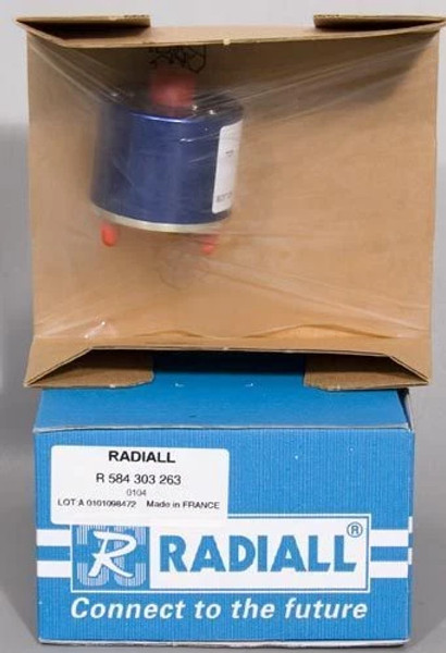 NEW Radiall SP5T .8-3 GHz 28 VDC RF SMA Coaxial Switch R584.303.263 R584303263 NEW Radiall SP5T .8-3 GHz 28 VDC RF SMA Coaxial Switch R584.303.263 R584303263