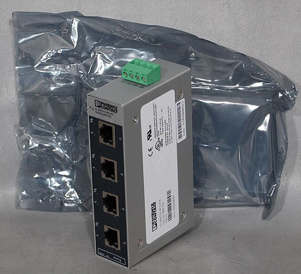 NEW Phoenix Contact SFN 5TX Industrial Ethernet FL Switch 5TP RJ45 10/100 Mbps 2