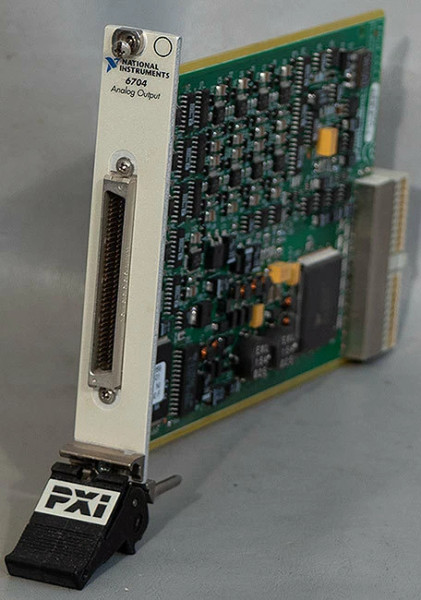 National Instruments PXI-6704 DC Analog Output 16-Bit Module/Card/Board