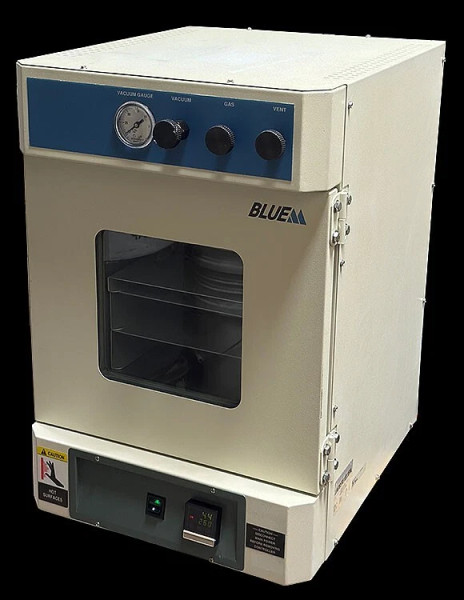 Lindberg/Blue-M VO914A 9" W x 14" D x 9" H 18.6 L Laboratory Vacuum Oven 260°C