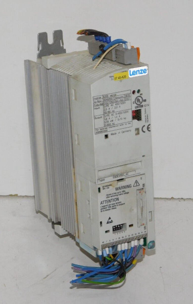 Lenze E82EV551_4C 8200 Vector Inverter Drive Module 0.55kW 0.75hp Made Germany