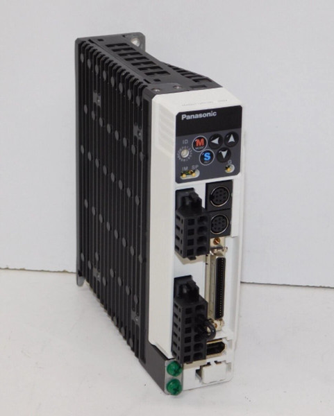 Panasonic MADDT1207032 AC Servo Drive 3PH 200W Module Matsushita Electric Unit