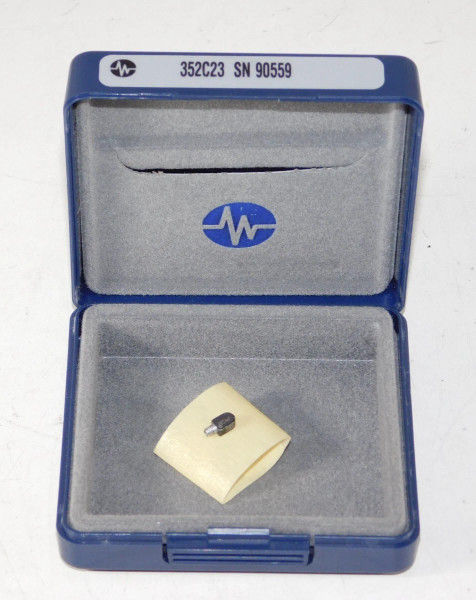 PCB Piezotronics 352C23 Miniature Ceramic Shear ICP Accelerometer Module in Case