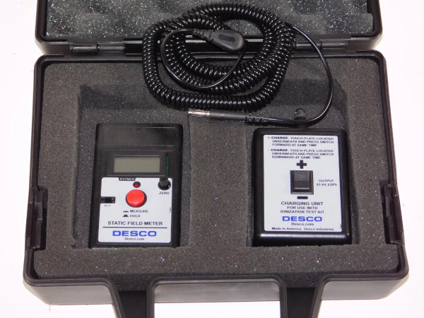 Desco 0.19443 Digital Static Field Meter Ionization Verification Kit 9VDC in Case
