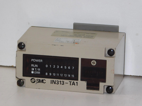 SMC IN313-TA1 I/O Interface Module Omron B100-OD211-SM Remote Terminal Unit 24V
