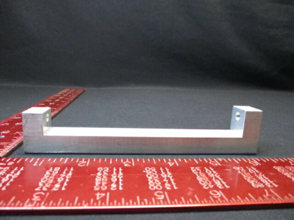 Applied Materials (AMAT) 0020-10082 BRKT CVD CHAMBER CLAMP