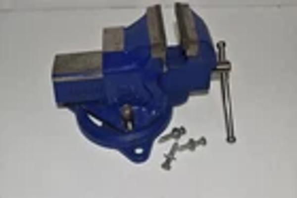 Record SQ3 Bench Vise 3" Swivel Base Made In Sheffield England (DDX27)Record SQ3 Bench Vise 3" Swivel Base Made In Sheffield England (DDX27)