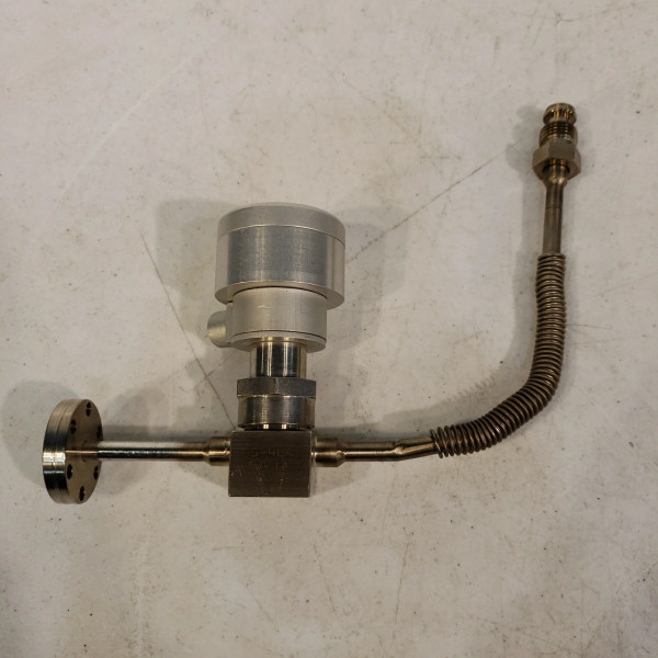 Nupro Swagelok SS-4BK-TW1C Bellows Sealed Valve, 1/4" VCR to 1.33" DN16CF CF