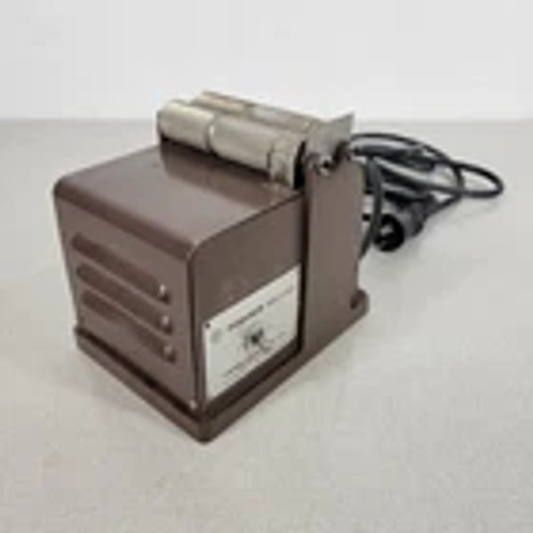 Fisher Scientific Minimill Sample Mill 115VAC 65W Switched Gear Grinder AC Motor