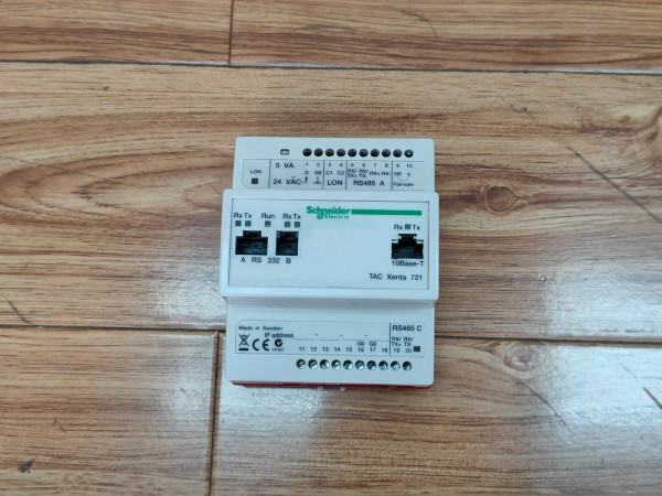 Schneider TAC XENTA 721 Building Automation Controller