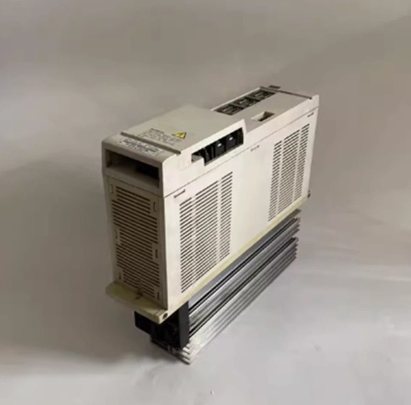 Used Mitsubishi servo drive MDS-A-V2-3535