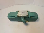 VICKERS 434917 DG4S4016CWB50 PILOT VALVE 400823 COIL 115120V 60Hz 08A