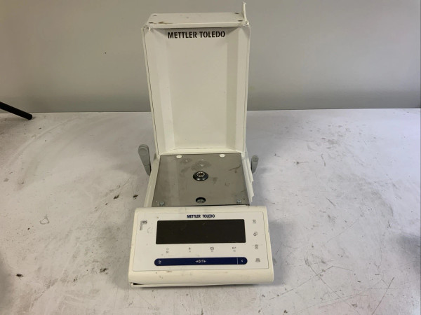 Mettler Toledo MS105DU Balance Scale 110g x 0.01 mg 10ug NS U3A