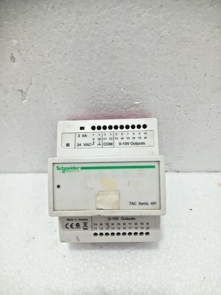 SCHNEIDER TAC XENTA 491 0-073-0301-0 OUTPUT MODULE