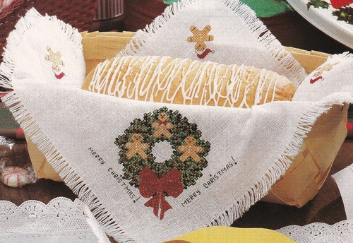 HOLIDAY GINGERBREAD Cross-Stitch (Single Pattern From Magazine) Cookie Wreath