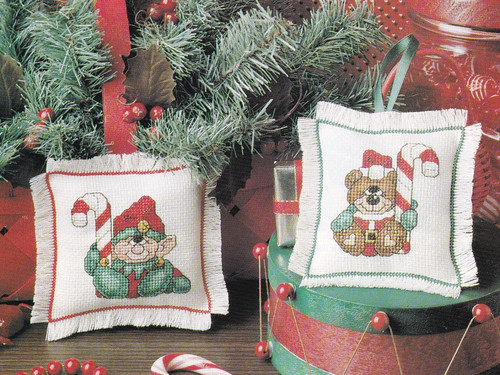 SANTAS HELPERS Bear Elf Cross-Stitch (Single Pattern From Magazine) Christmas