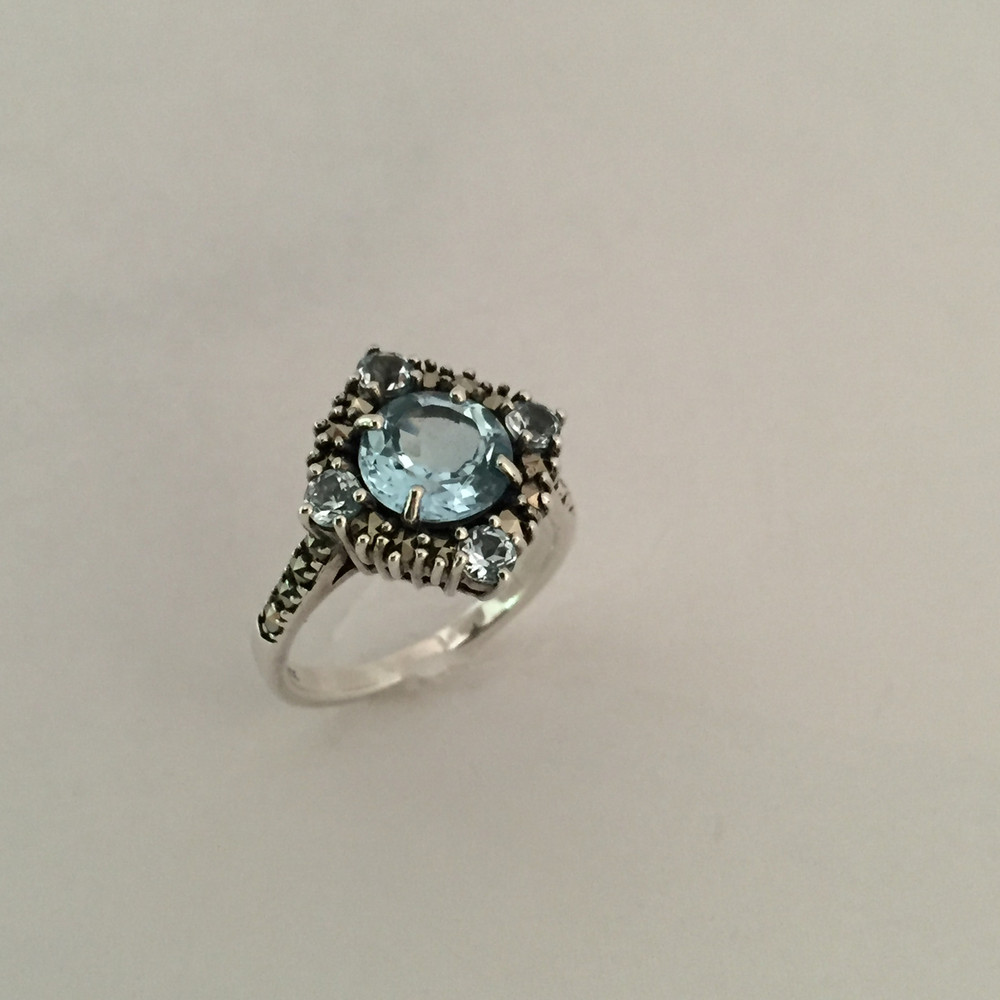 Marcasite w/ LG Round Faceted Blue Topaz Ring