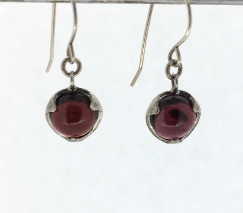 Garnet 3-Prong Round Fish Hook Earring