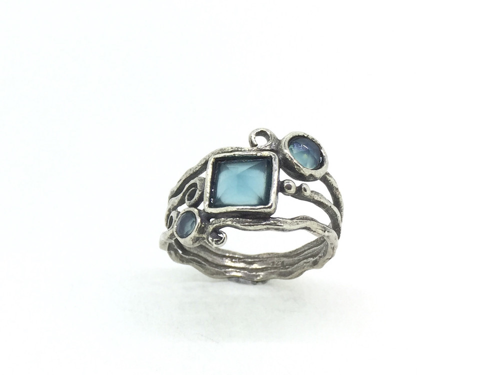 Ocean Quartz Square Center Ring