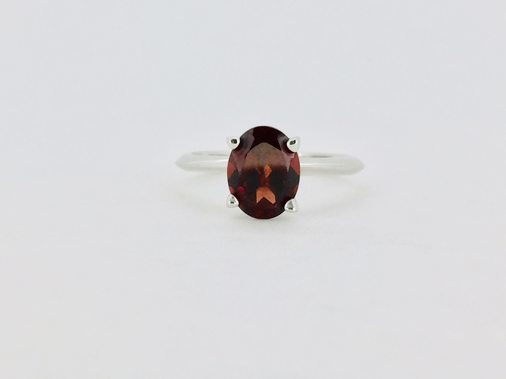 Sterling Silver/Garnet Oval Ring