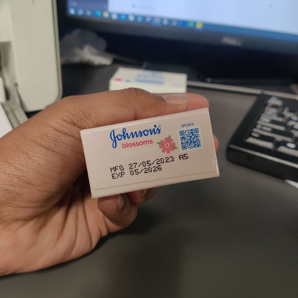Johnson's® Blossoms Baby Soap, 100g, online pakistan