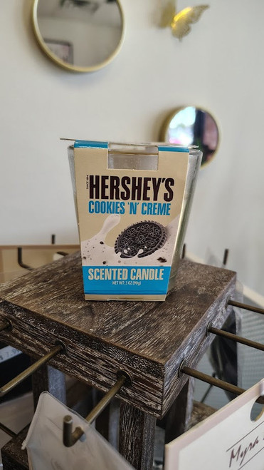 Hershey's Cookies N Cream Candle Official Scent