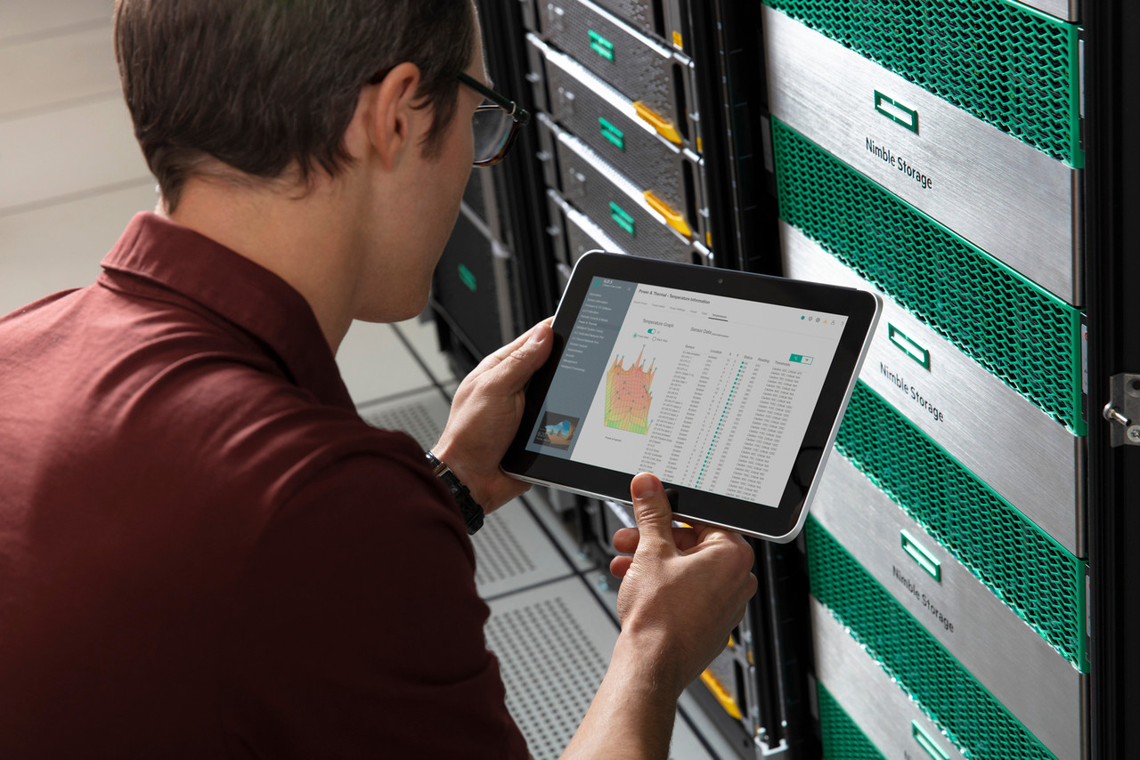 HPE Nimble Storage AF40 All Flash Dual Controller 10GBASE-T 2-port Configure-to-order Base Array - 48 x SSD Supported - 0 x SSD Installed - 2 x Controller - RAID Supported - 48 x Total Bays - 48 x 2.5" Bay - 10 Gigabit Ethernet - Network (RJ-45)