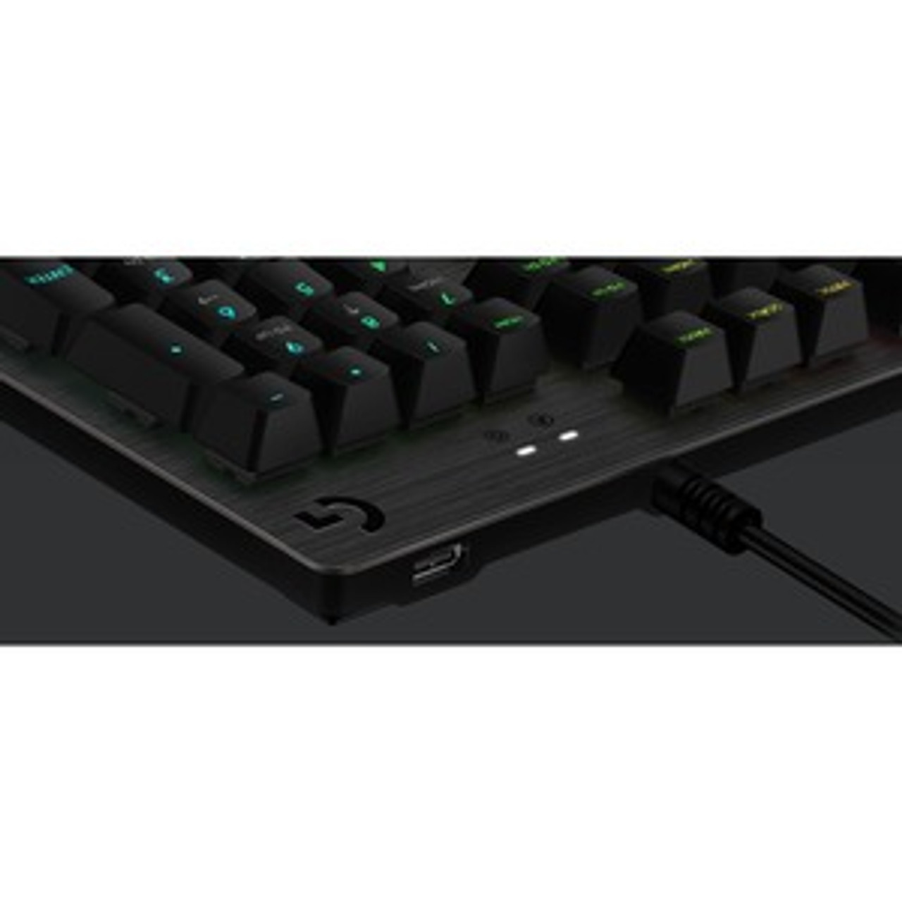 Logitech G512 CARBON LIGHTSYNC RGB Mechanical Gaming Keyboard with GX Brown  switches and USB passthrough - Tactile