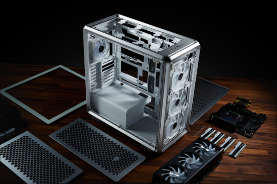 Cooler Master Launches MasterFrame 600 Modular Full Tower Case in Europe