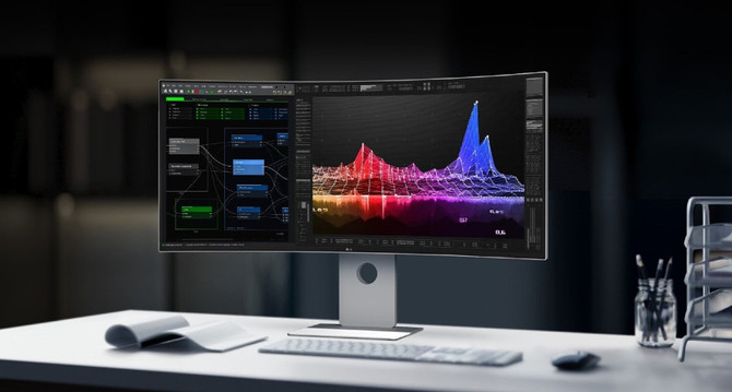 LG Unveils the UltraFine 40WT95UF: The World’s First 5K2K Monitor with Thunderbolt 5
