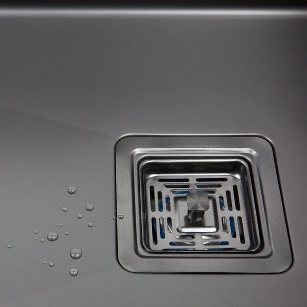 Nano-Coated-Surface-Kitchen-Sink