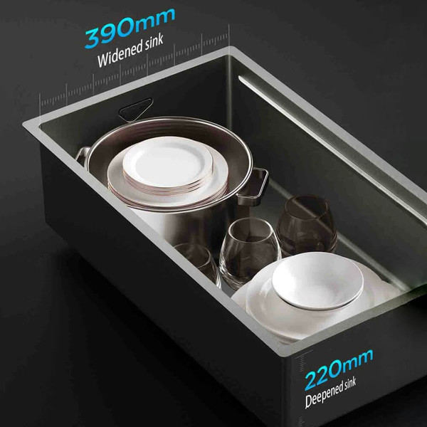 Spacious-Single-Bowl-Modern-Kitchen-Sink