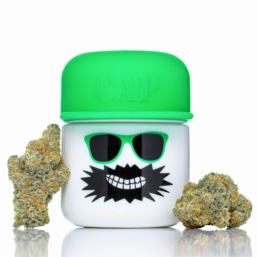 MAC 1 Cap's Cut Capulator strain with Capulator jar from Flow Gardens