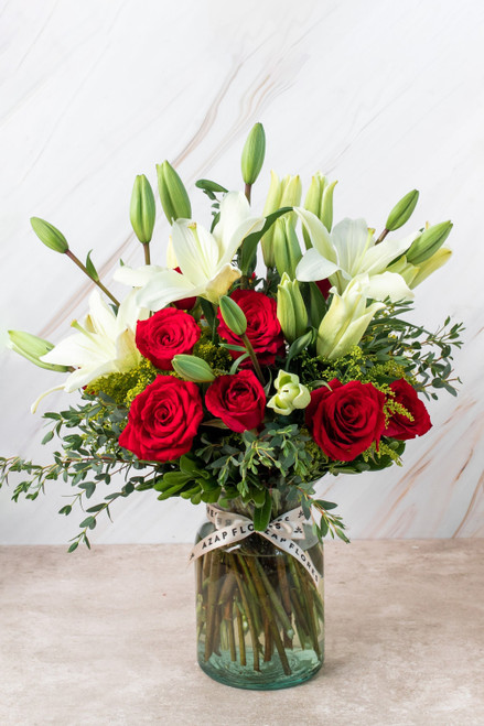 Carmín / Rosas Rojas y Lilium Blanca XAL