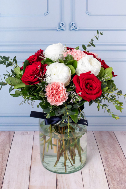 Sunday Morning - Peonia Blanca, Rosa Roja y Clavel Rosa