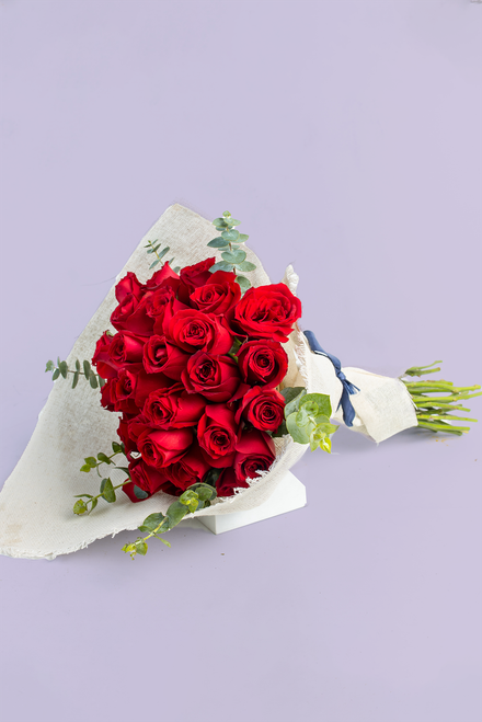 Ramo 30 Rosas Rojas / Envoltura Yute (OBREGÓN)