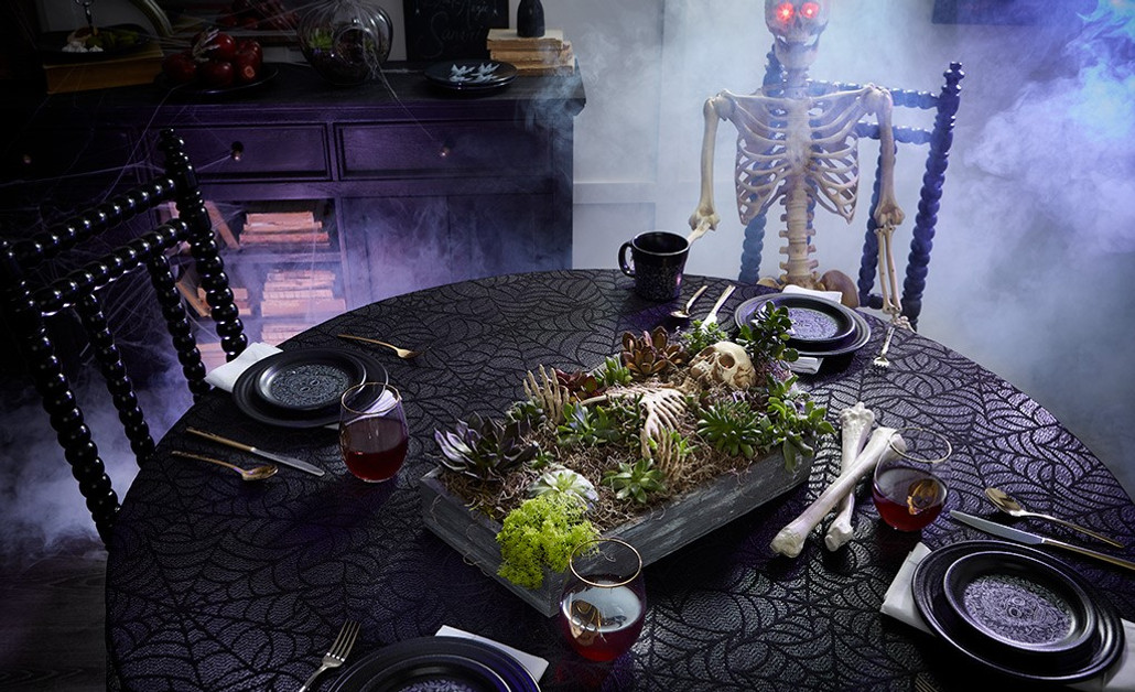 Spooky Coffin Centerpiece