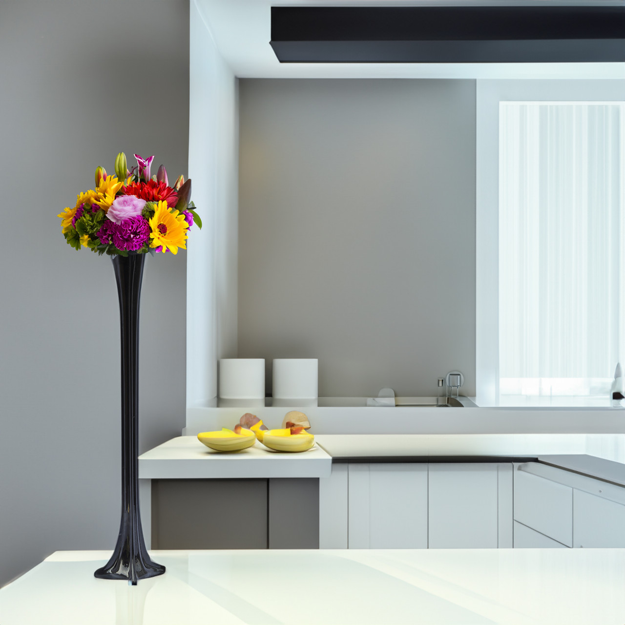 VTW0120BK - Black Tower Vase - 1
