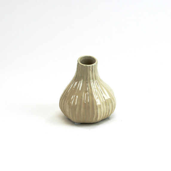 CBD4004WT - Large Ceramic Garlic Pod Bud Vase - 3.8" W x 4.3" H (24 pcs/case)