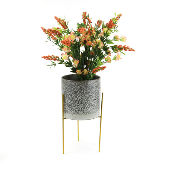 META011GD -  Reversible Gold Metal Vase Stand - 10.25" H  (1 pc)