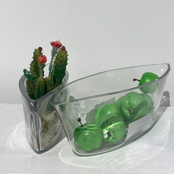 VCH1101 - Clear Boat Vase - 8.5" x 3"